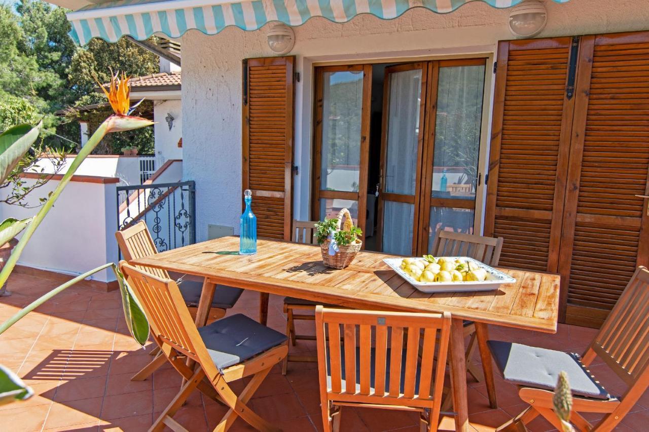 La Terrazza - Splendido Trilocale A Lacona Zewnętrze zdjęcie